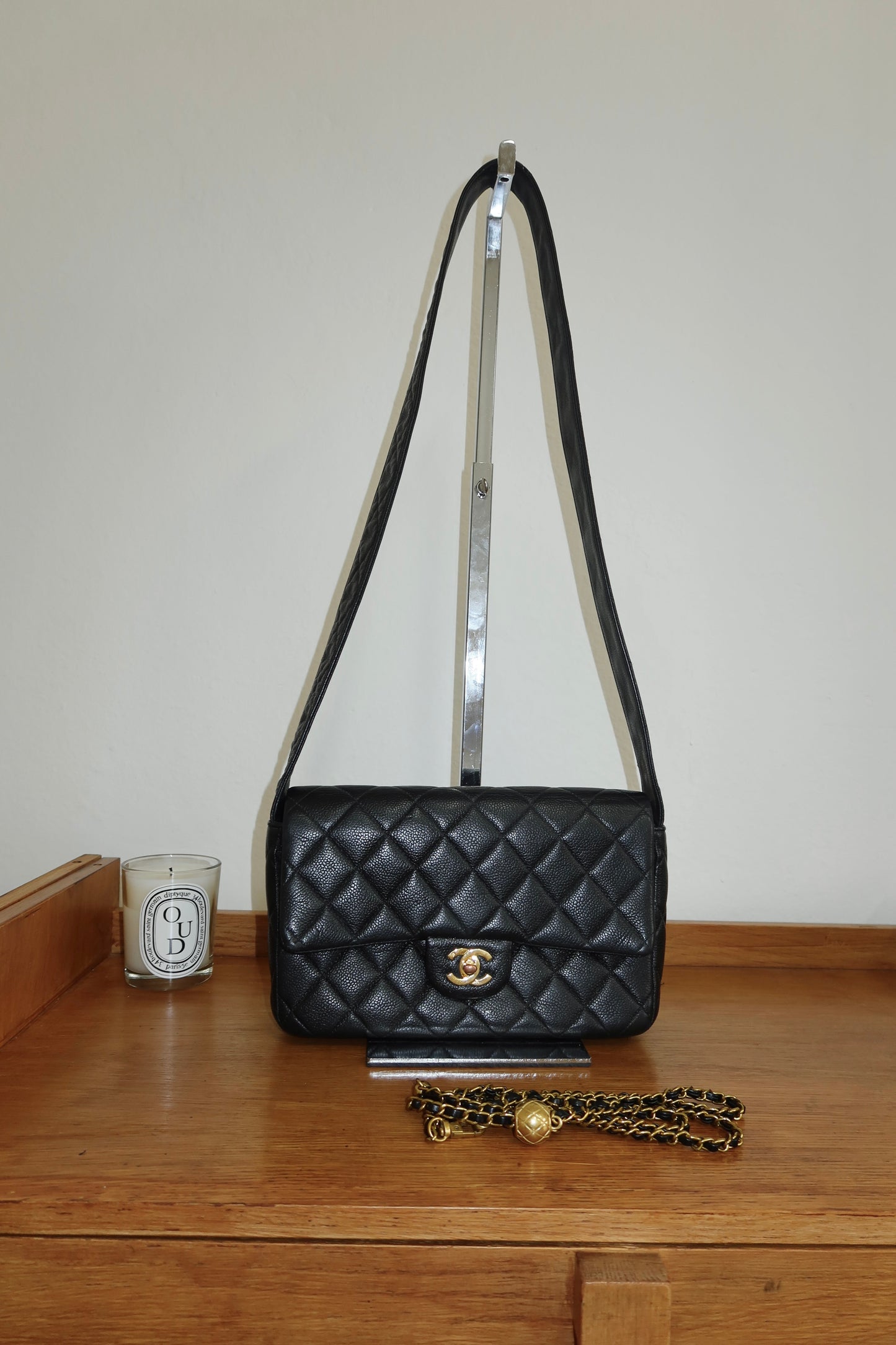 CHANEL CAVIAR SINGLE FLAP BAG