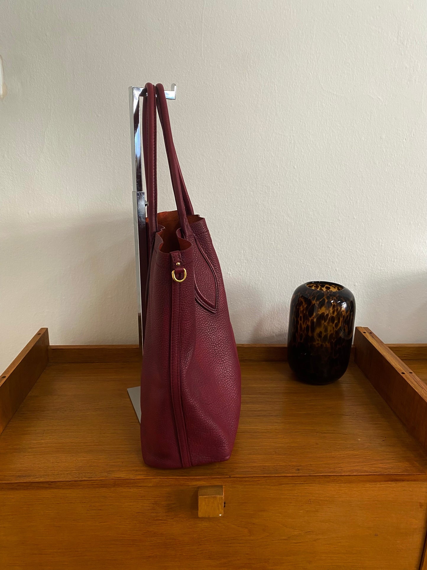 MIU MIU BURGUNDY TOTE BAG