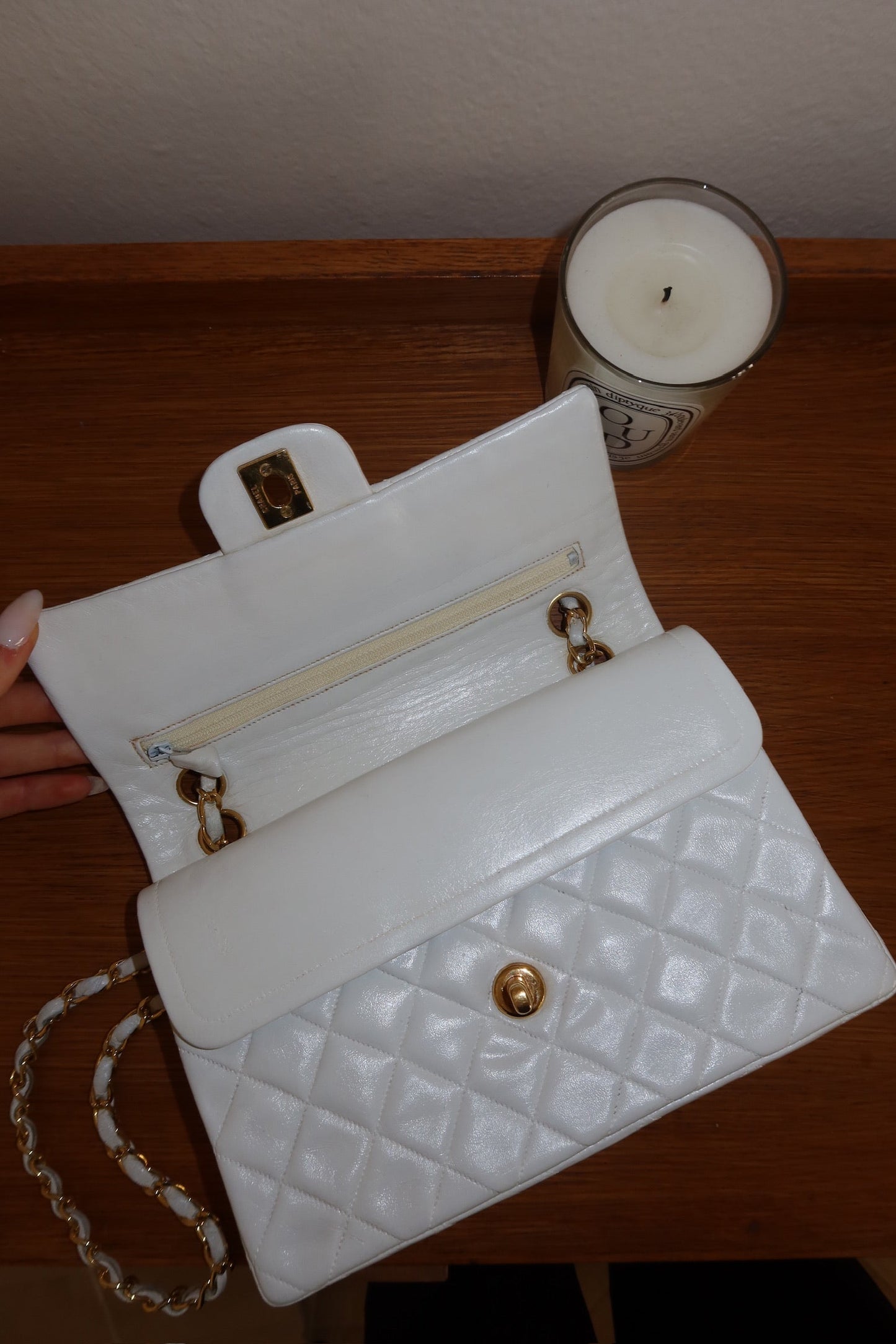 CHANEL DOUBLE FLAP BAG SMALL IN WHITE