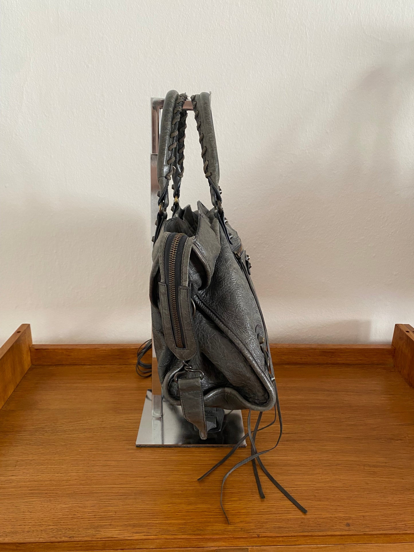 BALENCIAGA CITY BAG IN DARK GREY