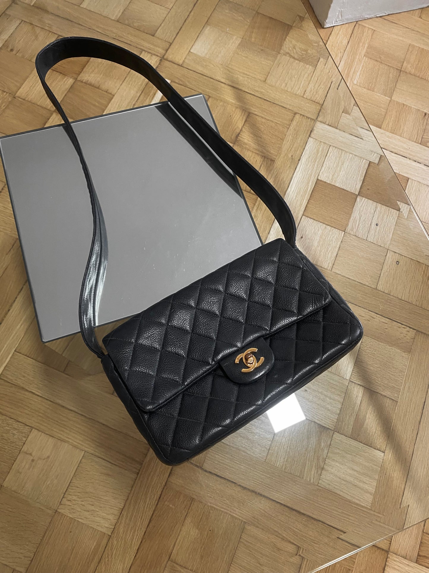 CHANEL CAVIAR SINGLE FLAP BAG