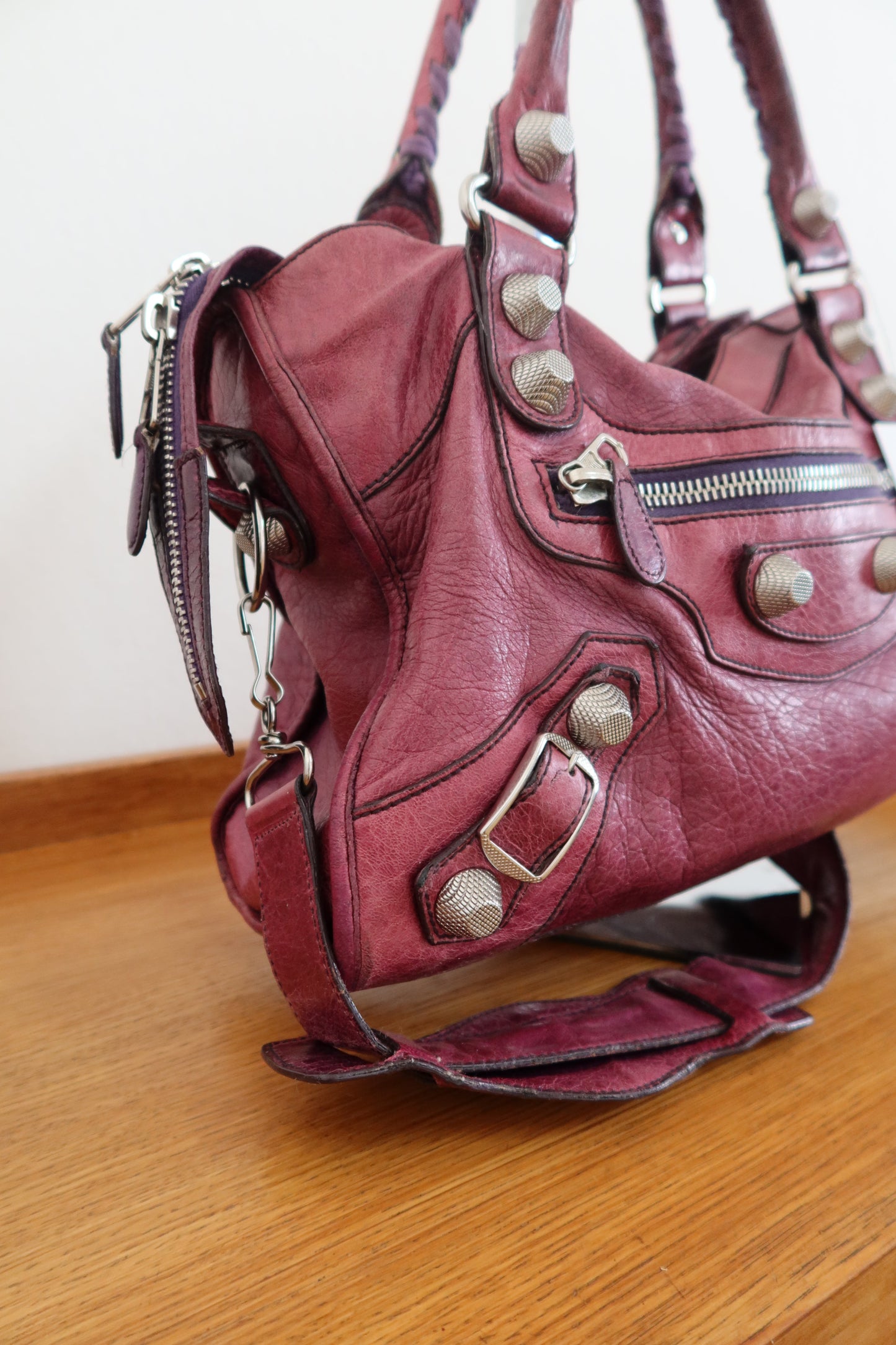BALENCIAGA CITY BAG IN GRAPE