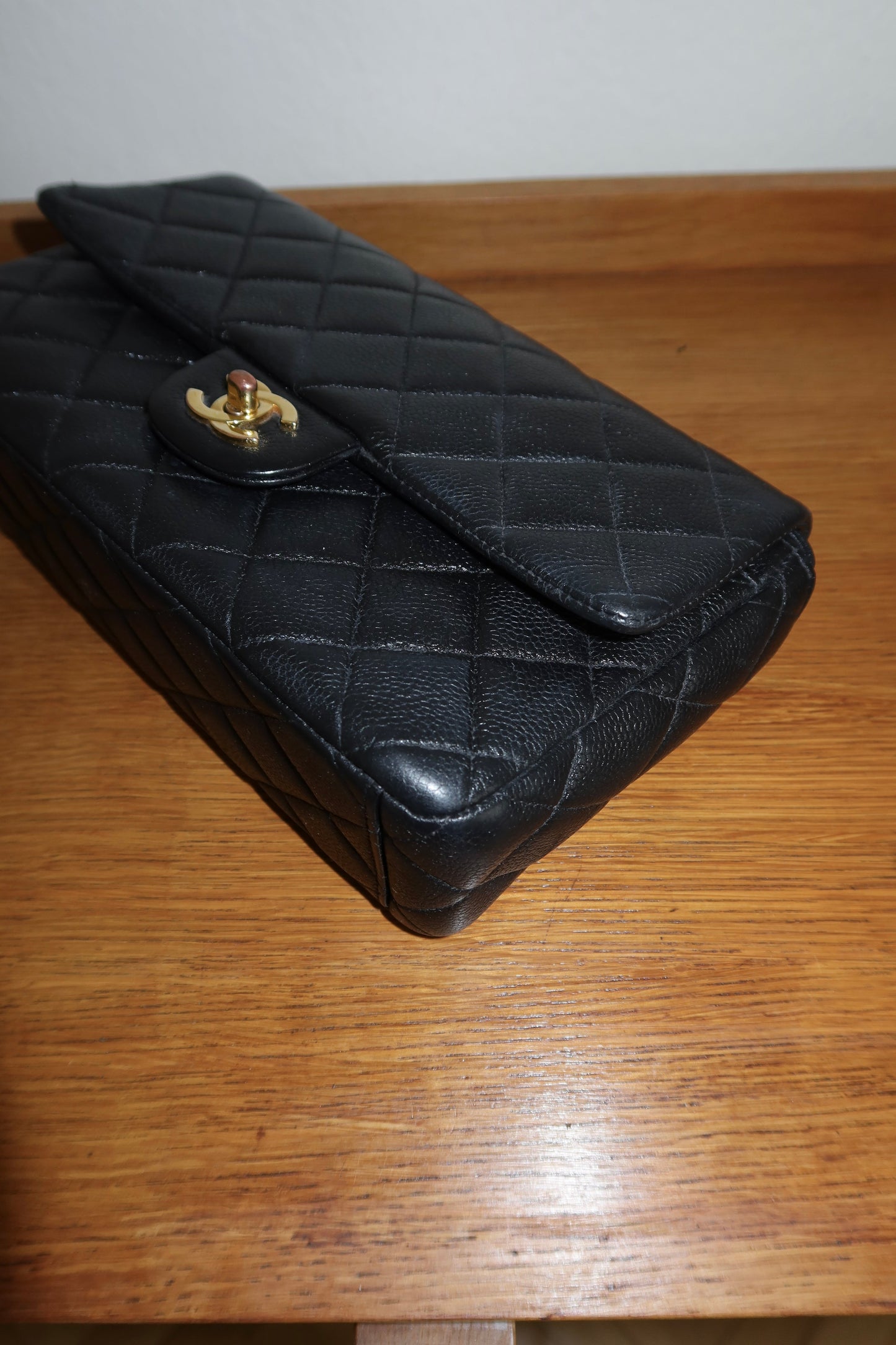 CHANEL CAVIAR SINGLE FLAP BAG