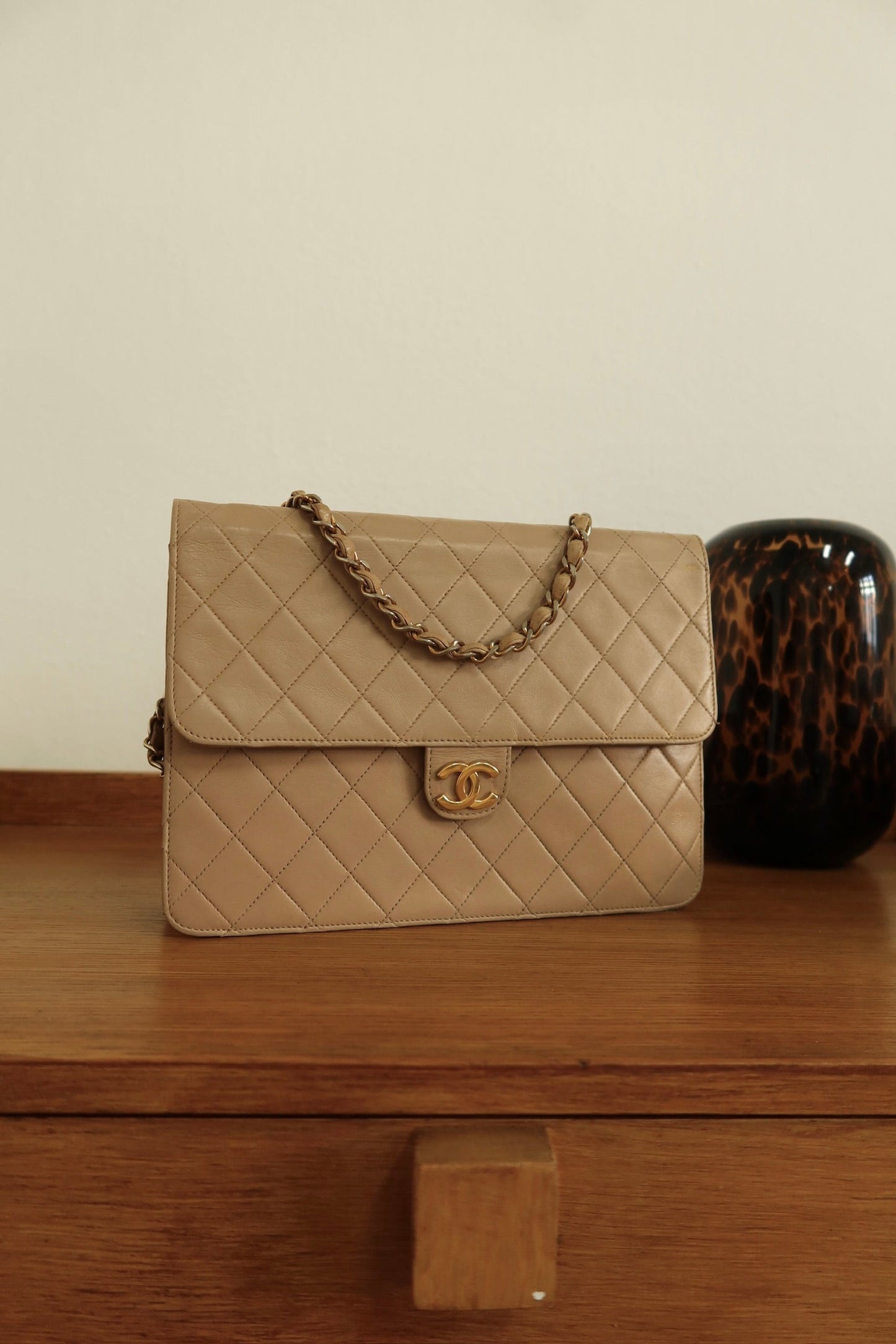 CHANEL MOCHA LAMBSKIN SINGLE FLAP BAG