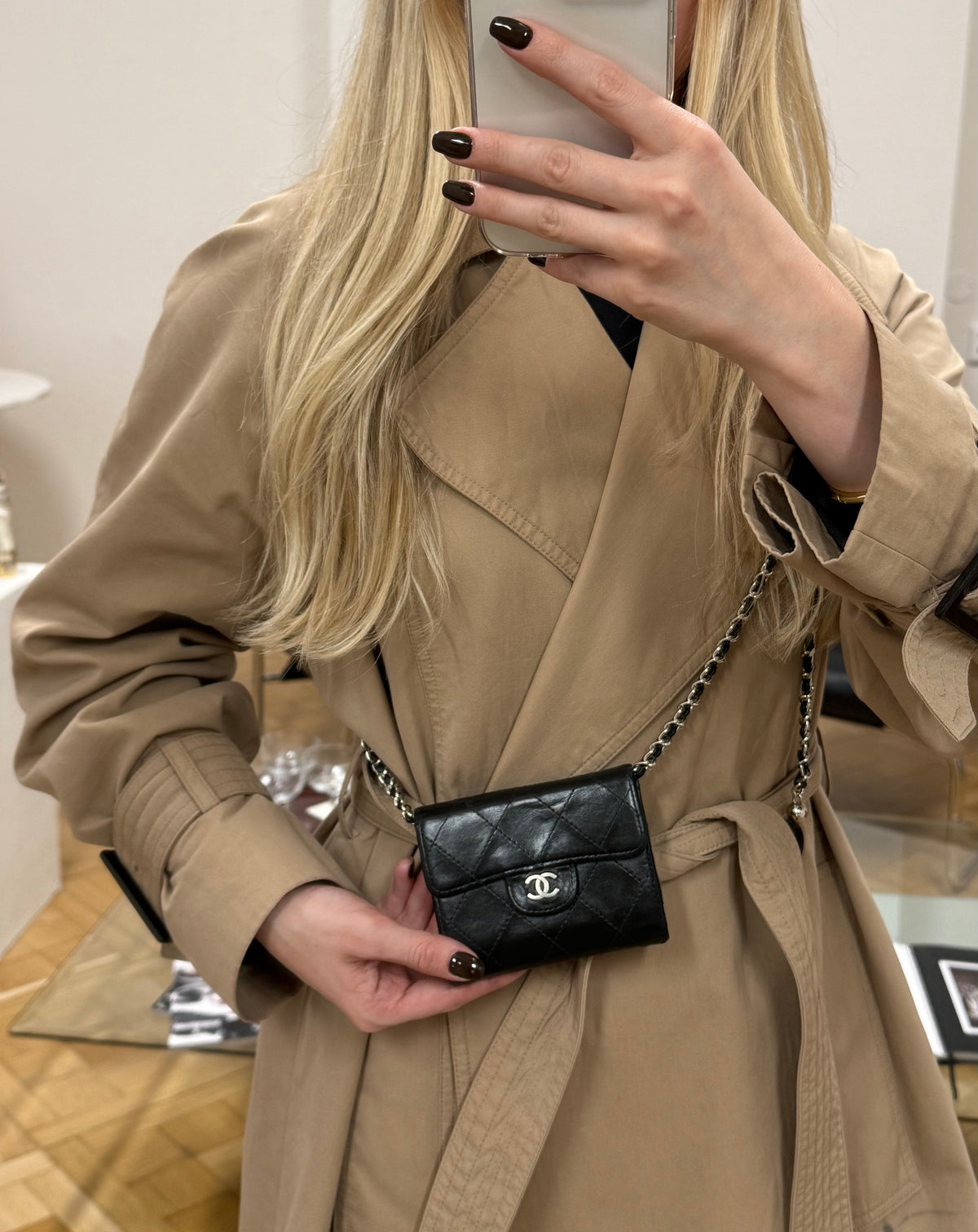 CHANEL MINI WALLET LAMBSKIN