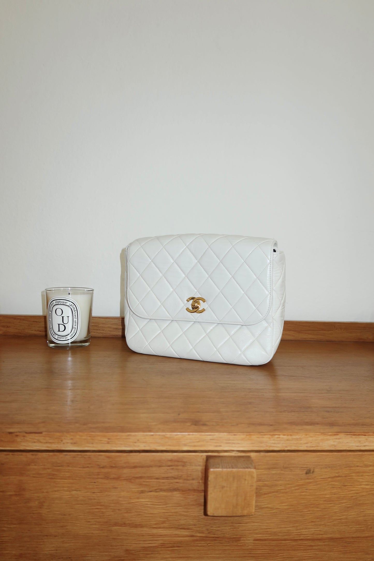 CHANEL MATELASSE FLAP BAG TWIST LOCK WIDE STRAP CREAM