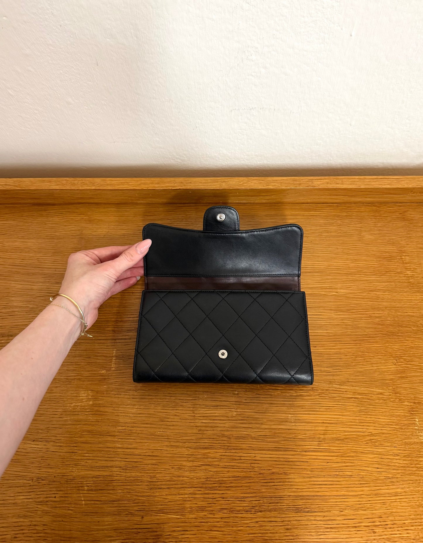 CHANEL LONG WALLET LAMBSKIN BLACK SERIES 18