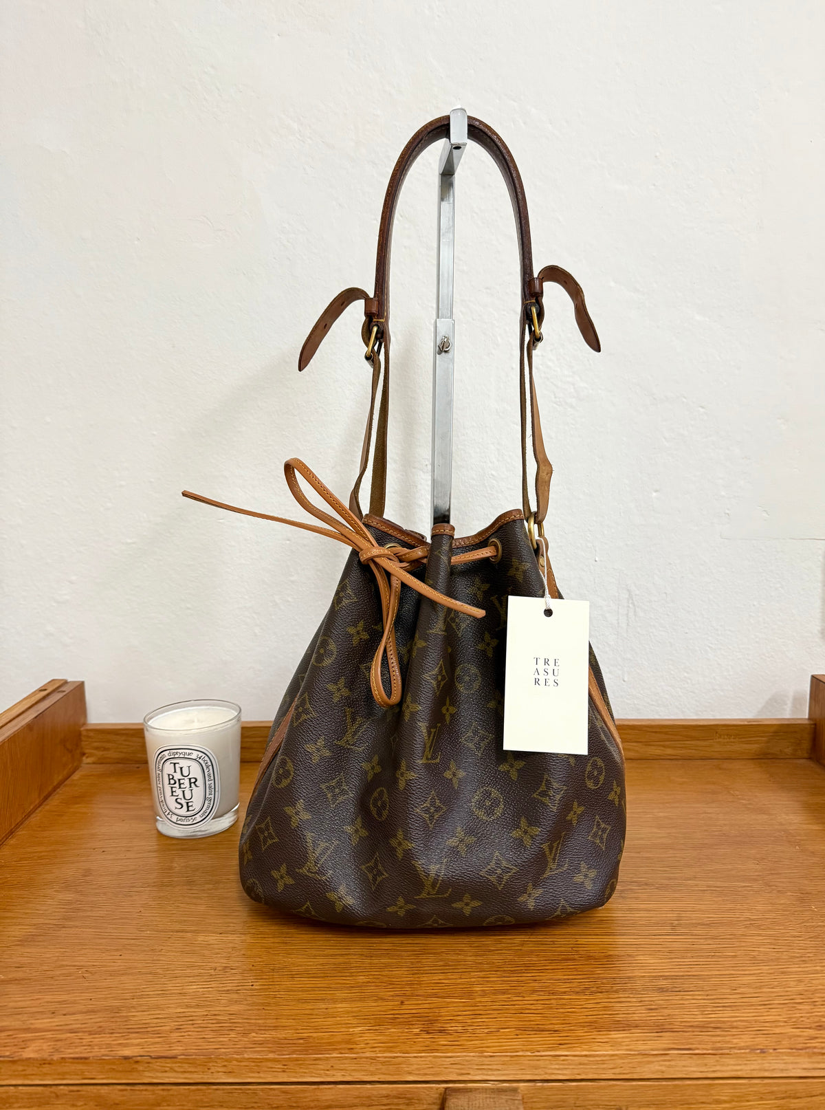 LV PETIT NOÉ MONOGRAM