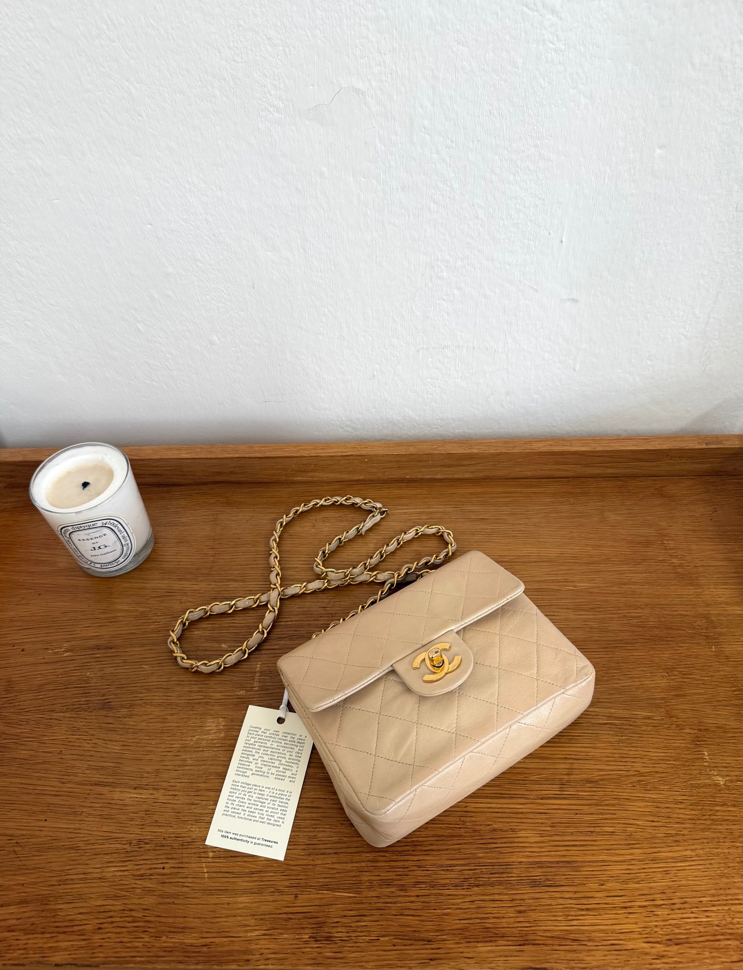 CHANEL CLASSIC SINGLE FLAP BAG TWIST LOCK 24K GOLD