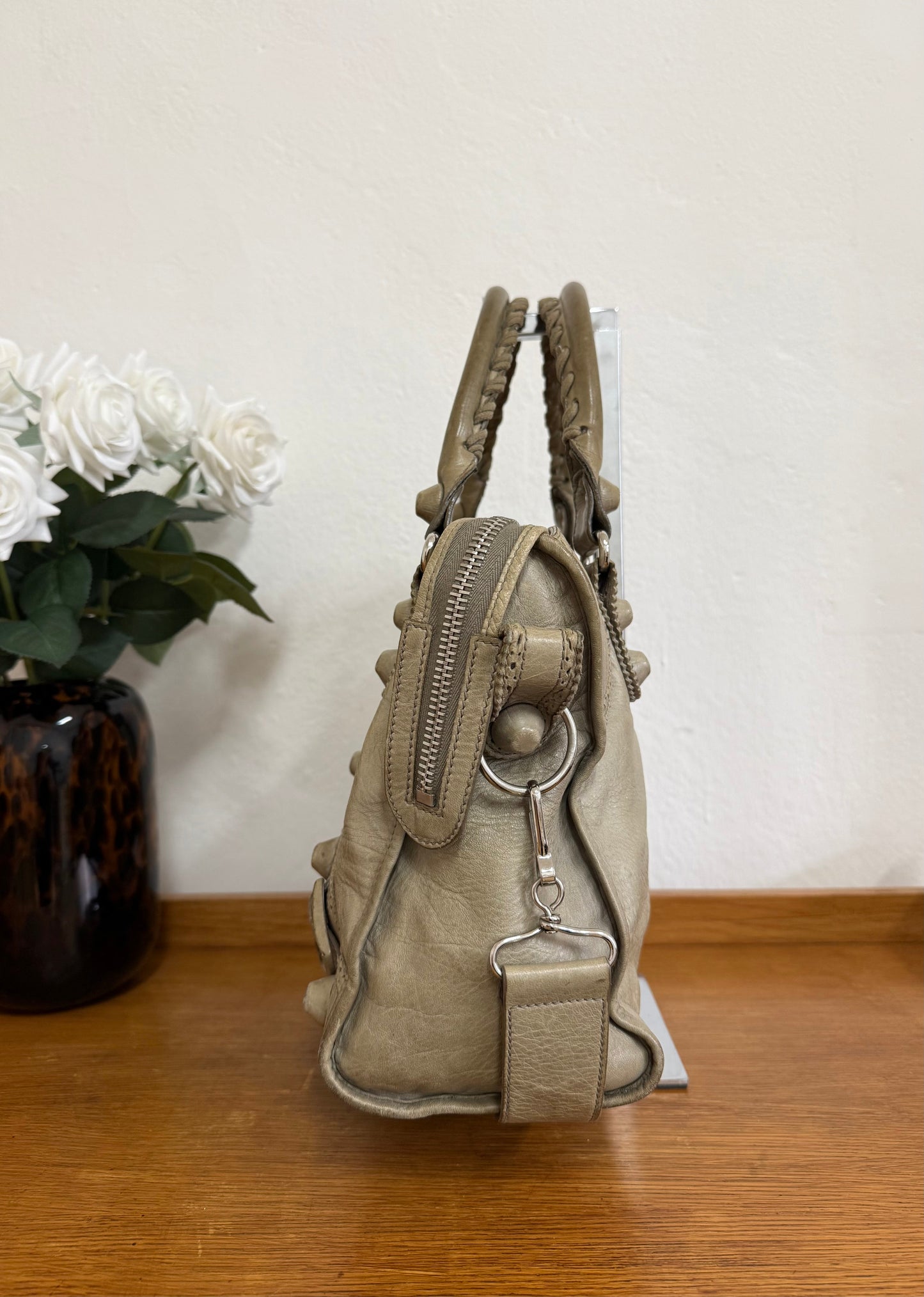 BALENCIAGA CITY BAG ECRU