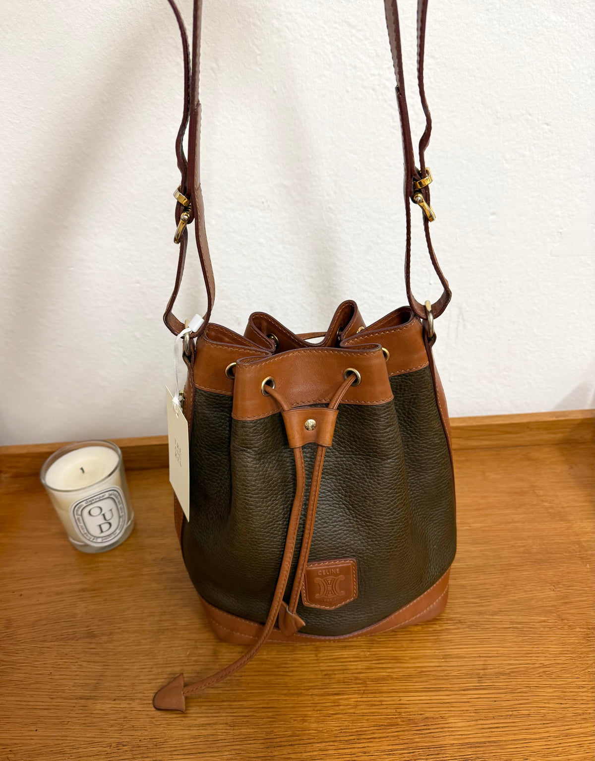 CELINE TRIOMPHE BUCKET BAG