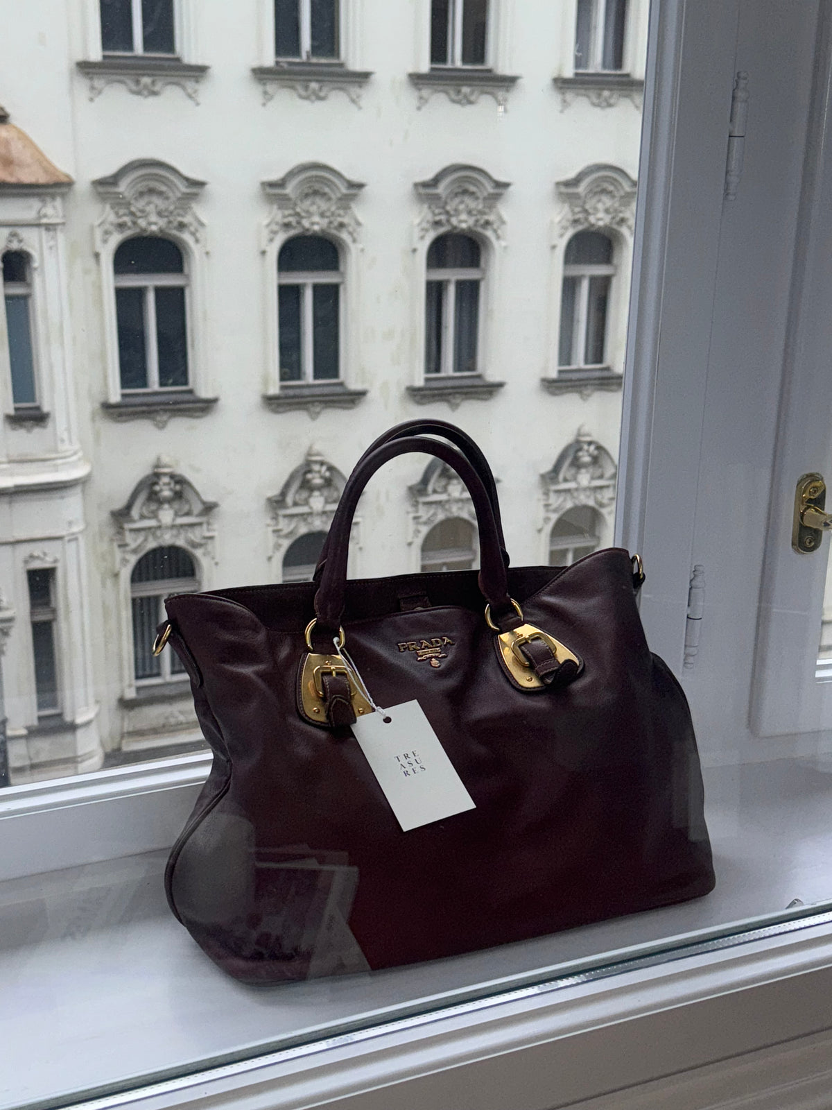 PRADA BURGUNDY SHOULDER TOTE BAG
