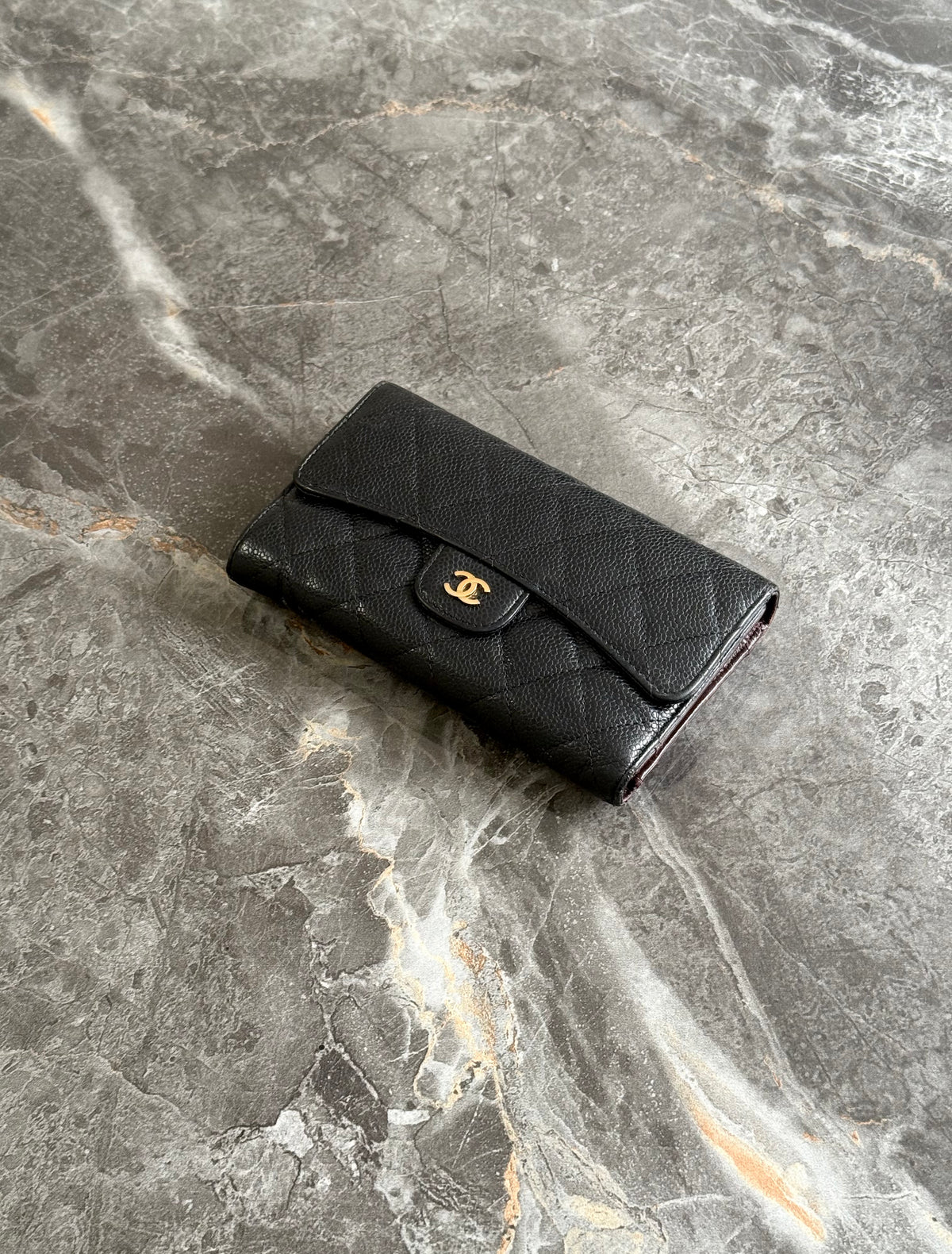 Chanel Caviar Timeless Classic Wallet Gold HW