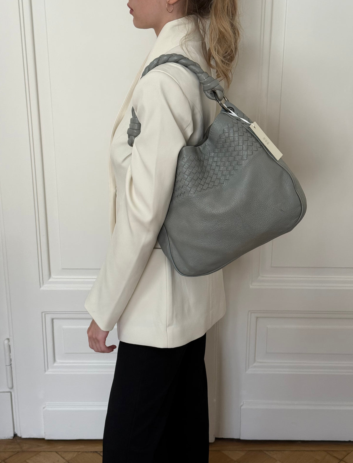 BOTTEGA VENETA INTRECCIATO HOBO BAG LIGHT GREY