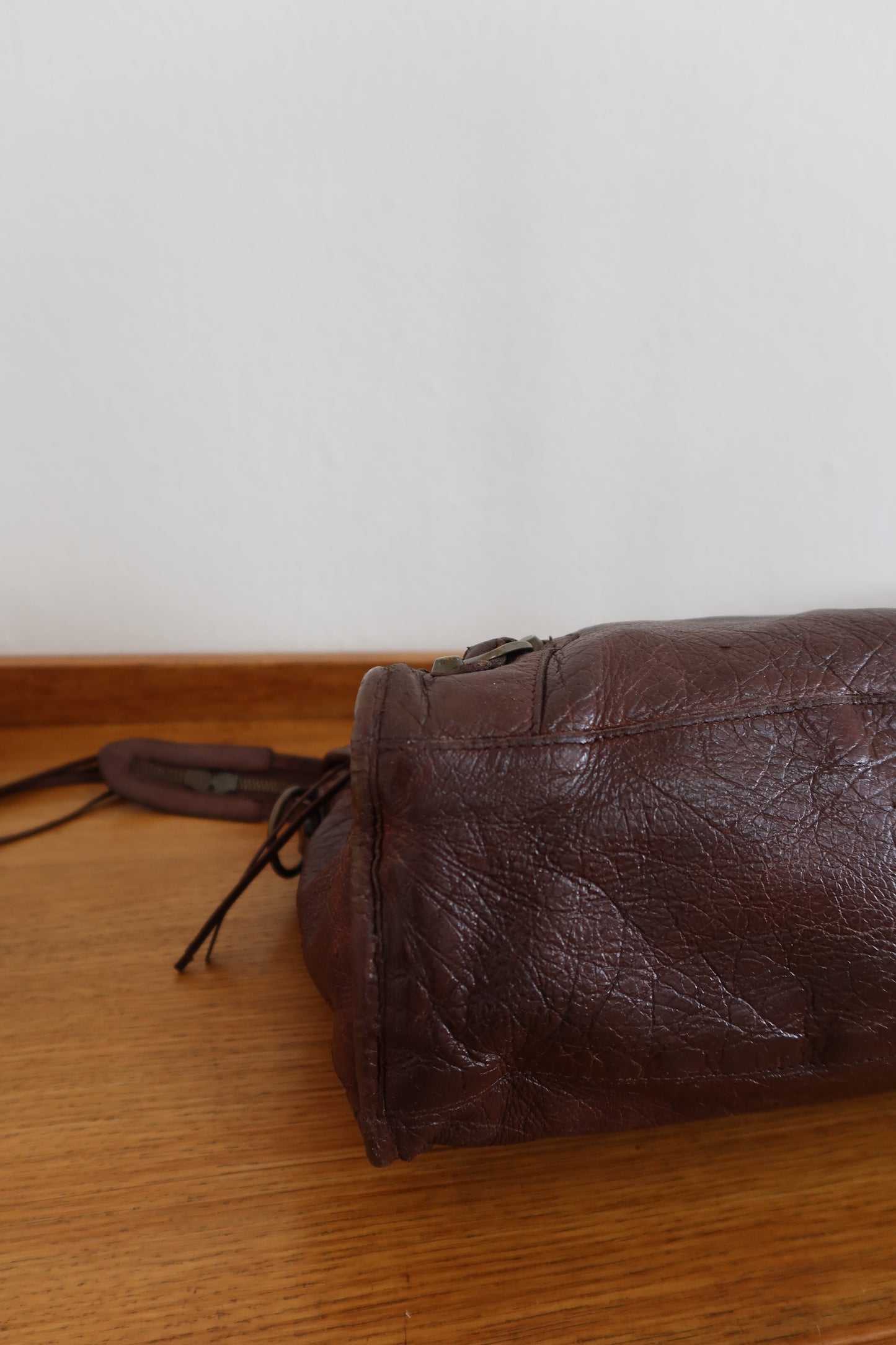 BALENCIAGA CITY BAG IN DARK BROWN
