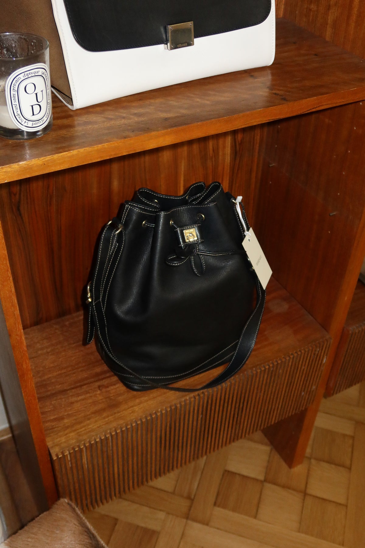 CELINE TRIOMPHE BUCKET BAG BLACK