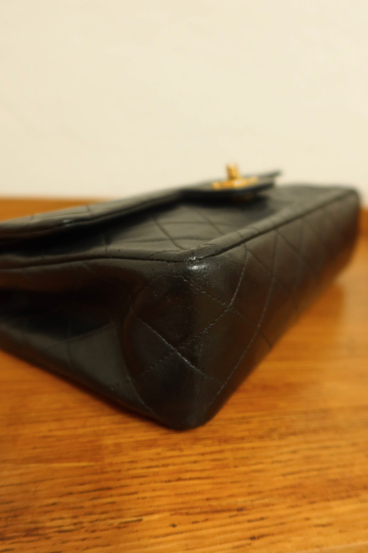 CHANEL DOUBLE FLAP BAG MEDIUM