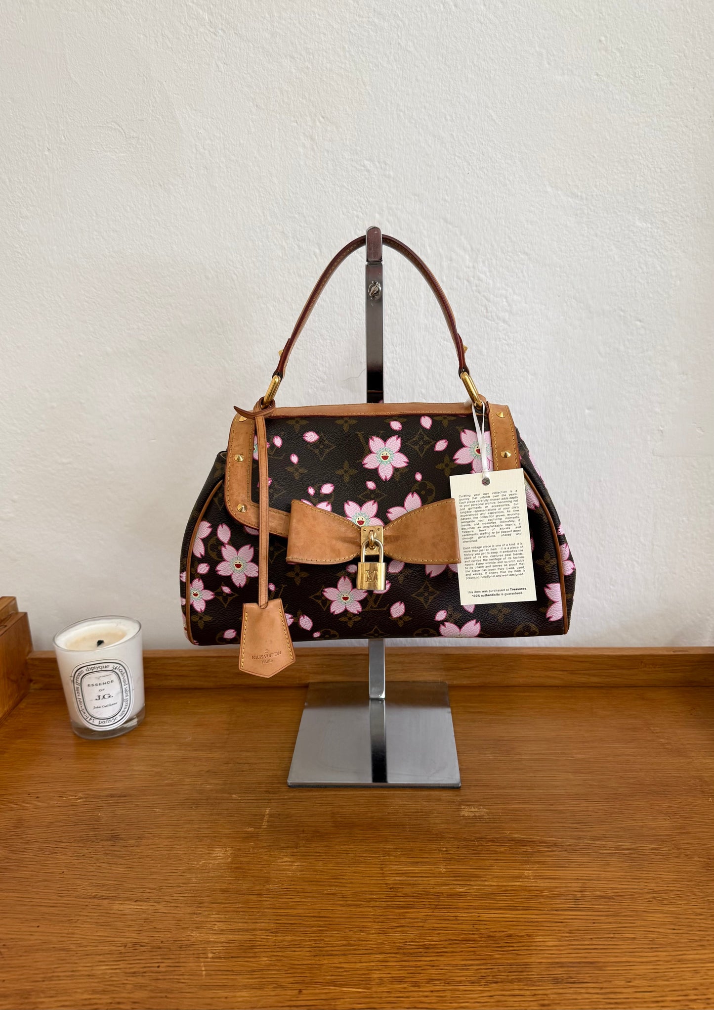 LV TAKASHI MURAKAMI CHERRY BLOSSOM SAC RETRO BOW