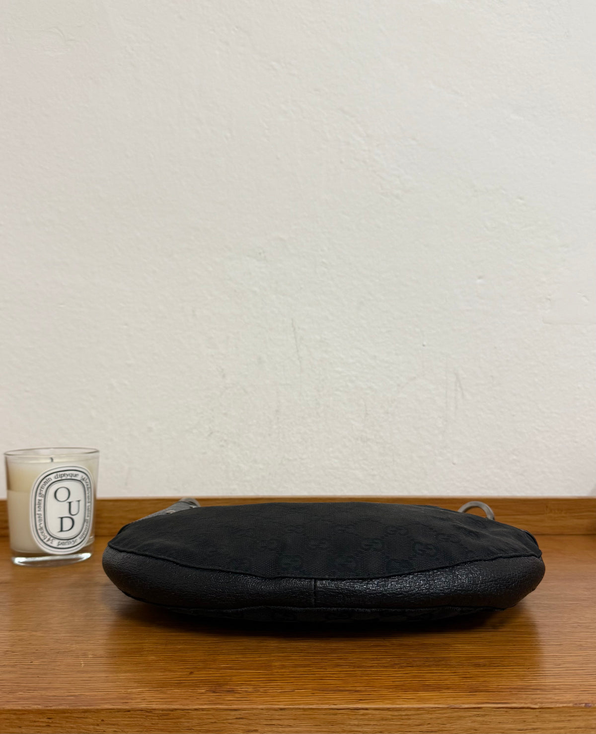 GUCCI GG MONOGRAM HALFMOON BLACK