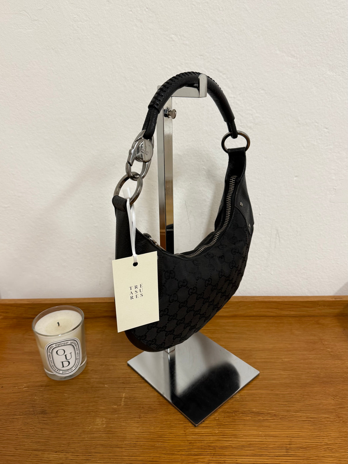 GUCCI GG MONOGRAM HALFMOON BLACK