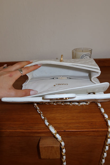 CHANEL DOUBLE FLAP BAG SMALL IN WHITE