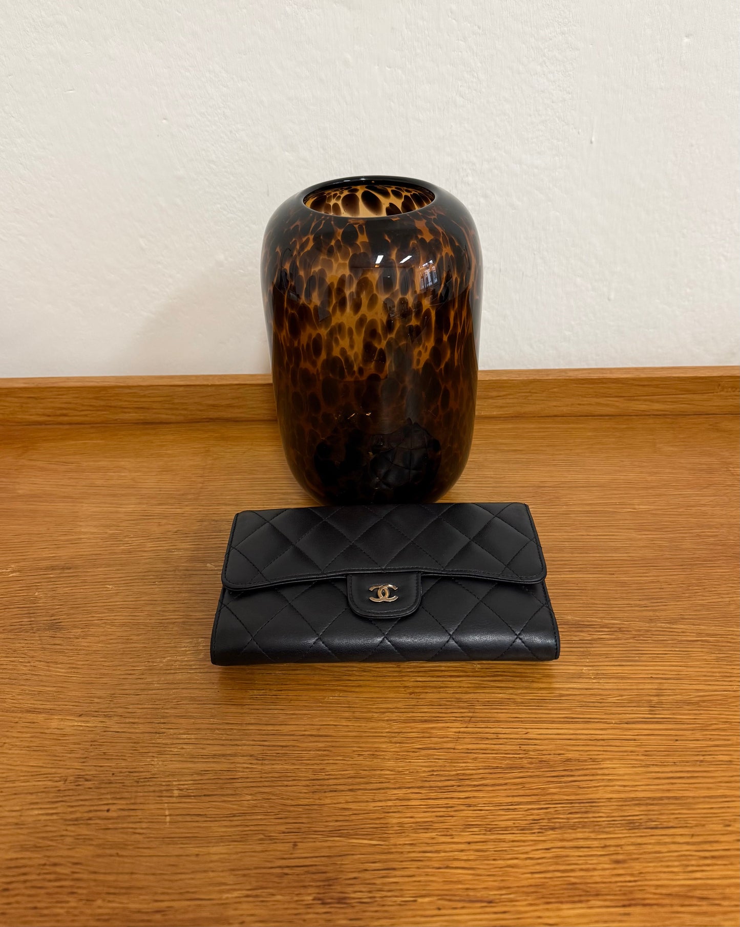 CHANEL LONG WALLET LAMBSKIN BLACK SERIES 18