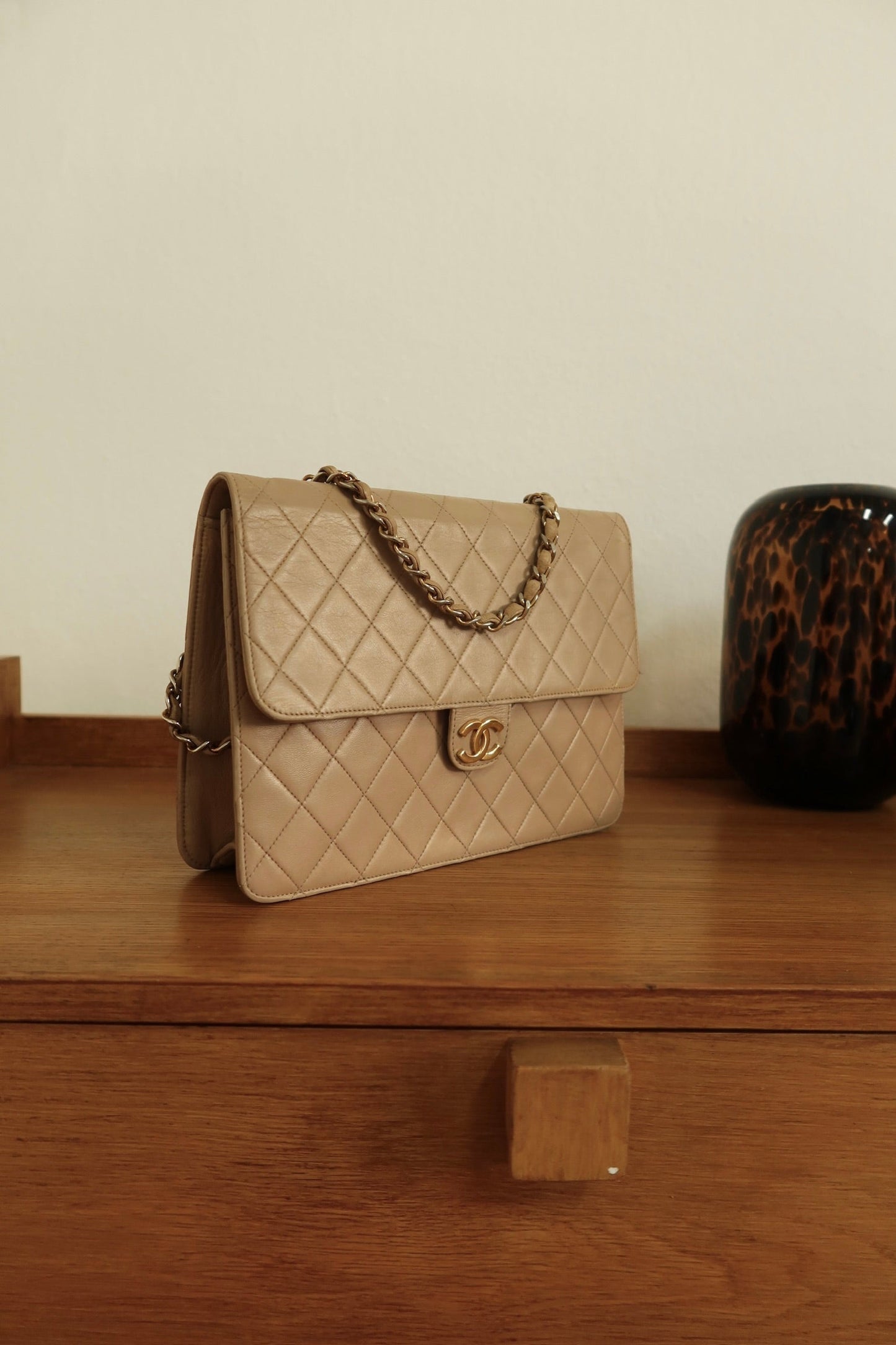 CHANEL MOCHA LAMBSKIN SINGLE FLAP BAG