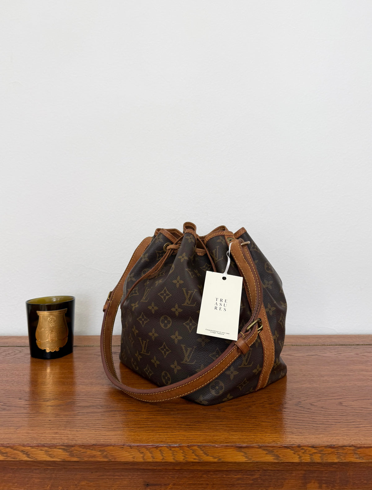 LV Petit Noé Monogram Bucket Bag 318