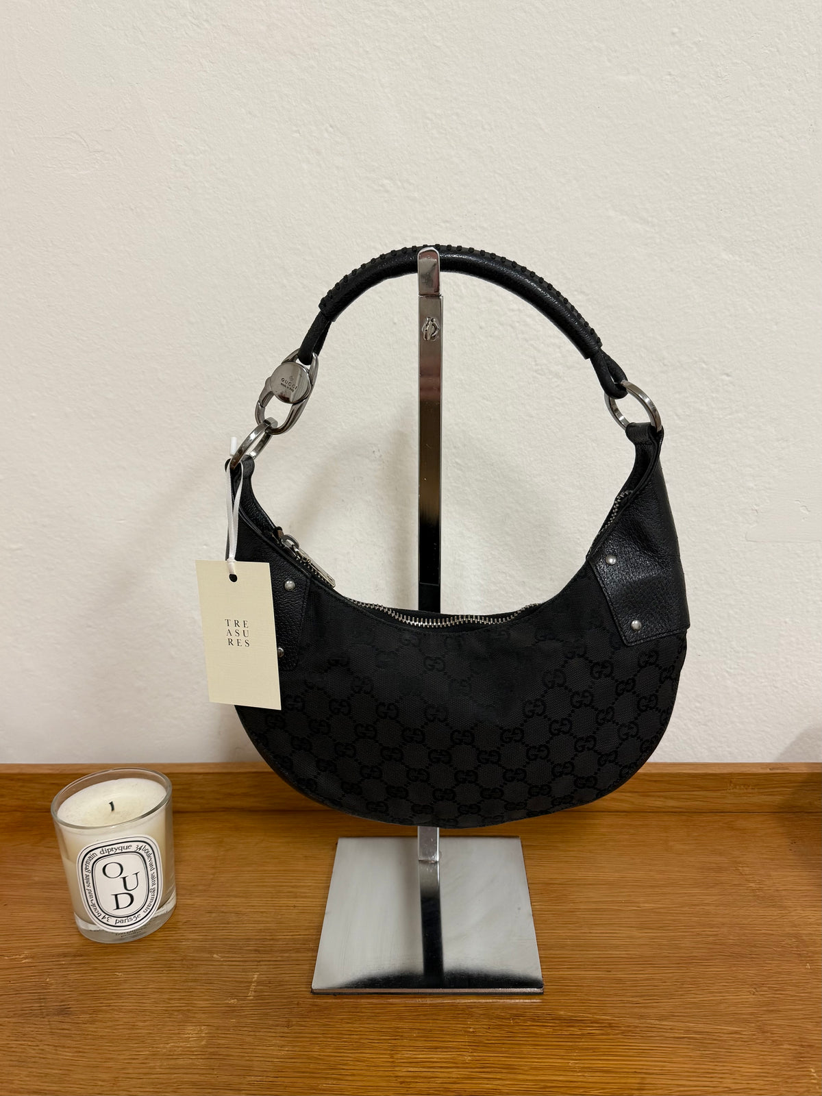 GUCCI GG MONOGRAM HALFMOON BLACK