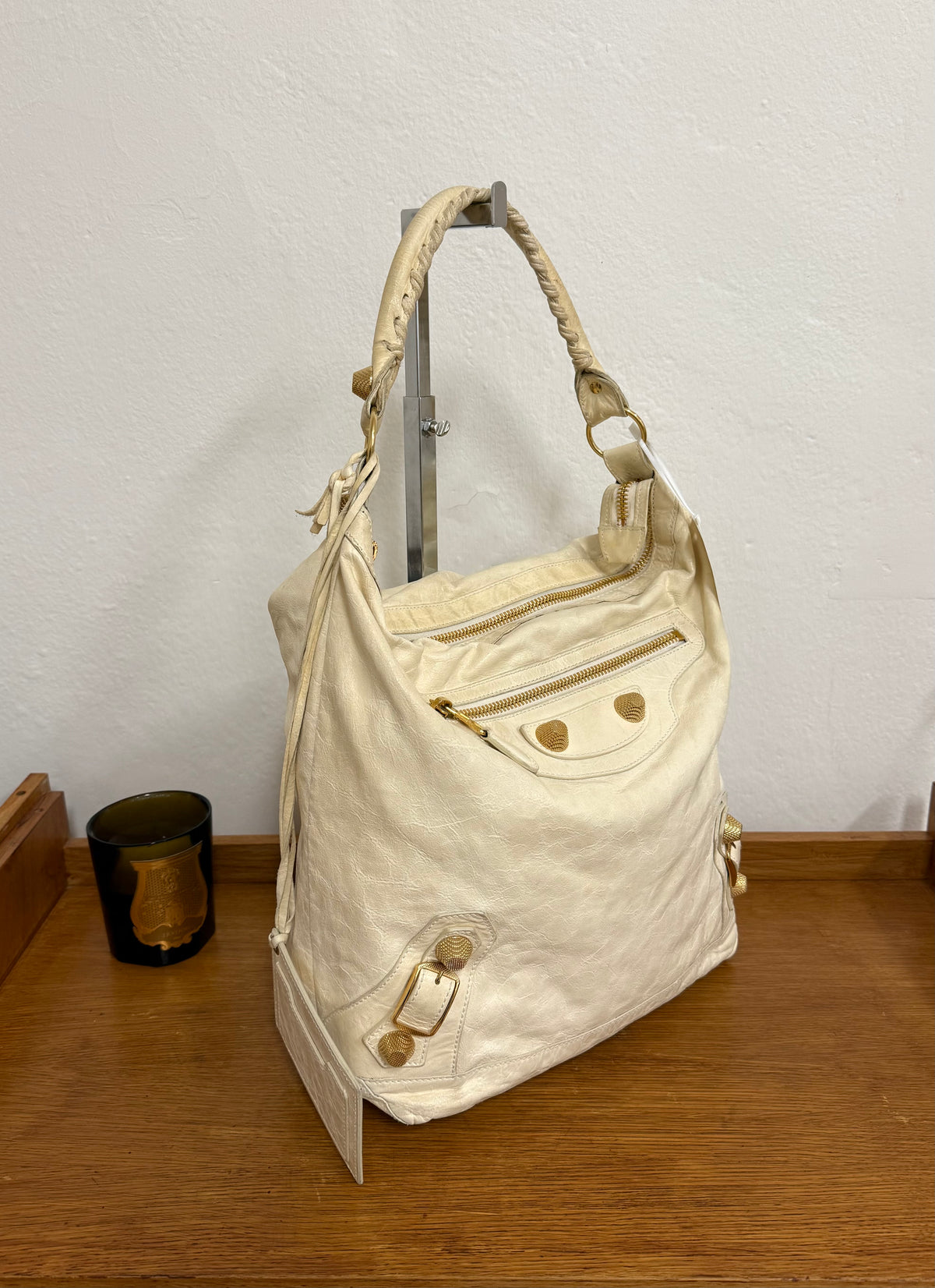 Vintage Balenciaga Day hobo bag ve světle žluté barvě, foto 6