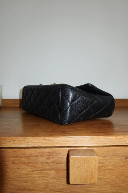 CHANEL CAVIAR SINGLE FLAP BAG