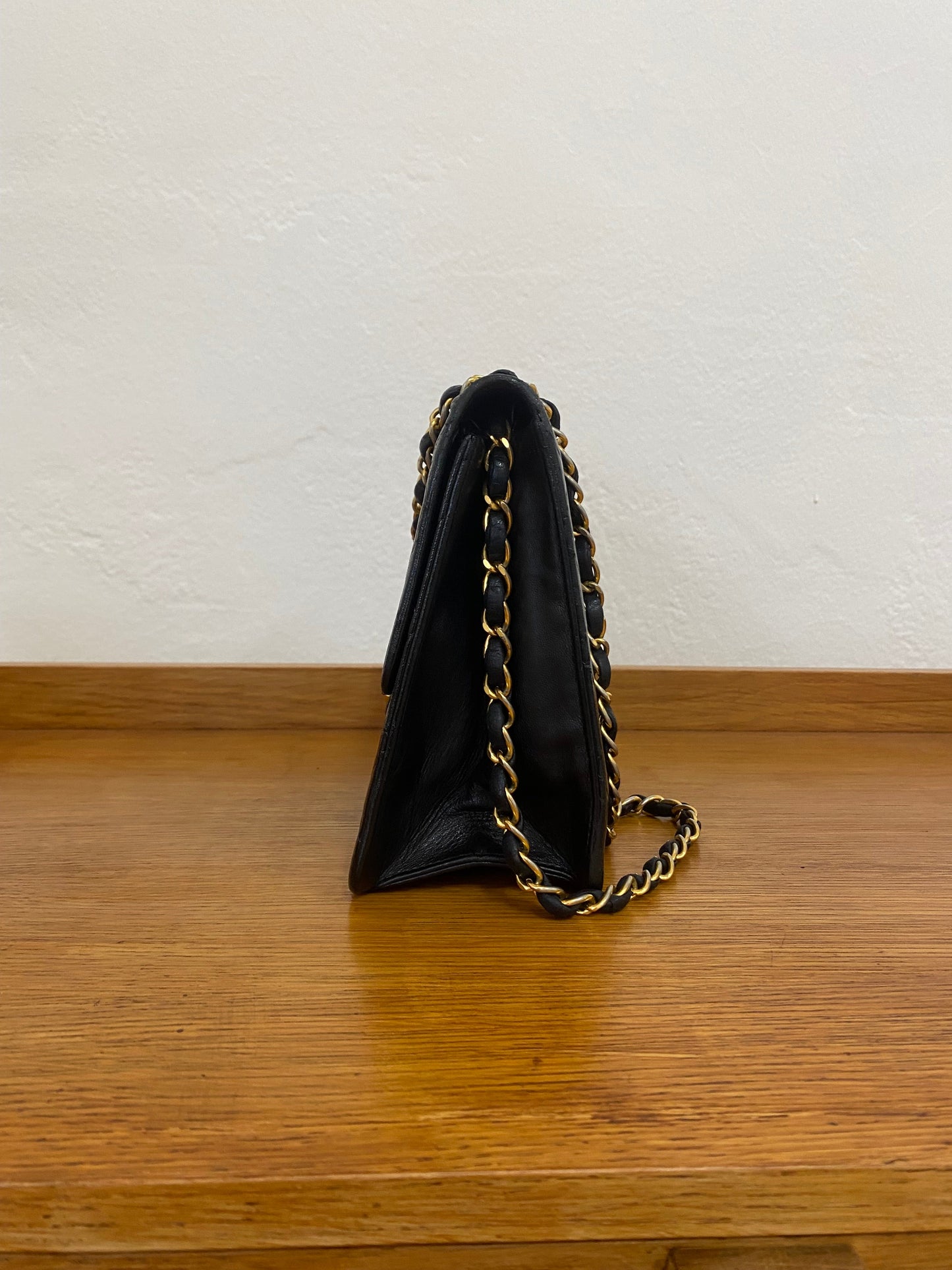 CHANEL CLASSIC SINGLE FLAP
