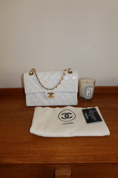 CHANEL DOUBLE FLAP BAG SMALL IN WHITE
