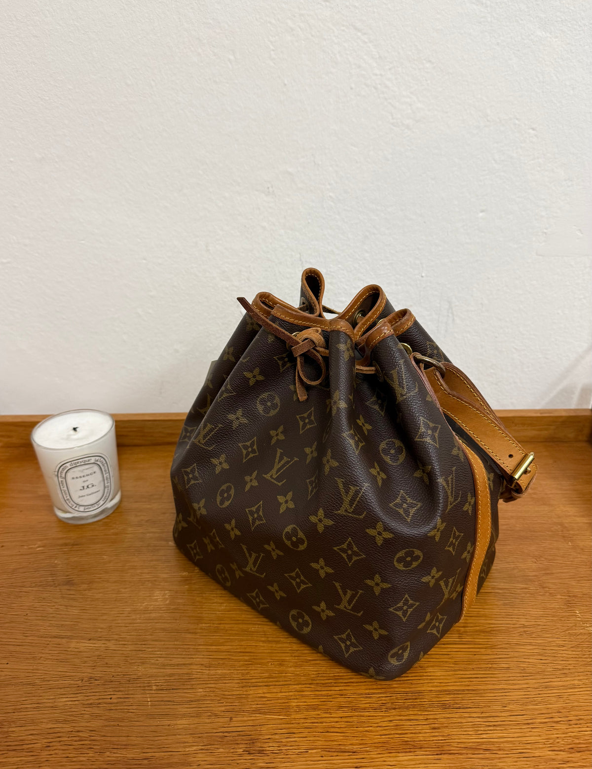 LV PETIT NOÉ MONOGRAM