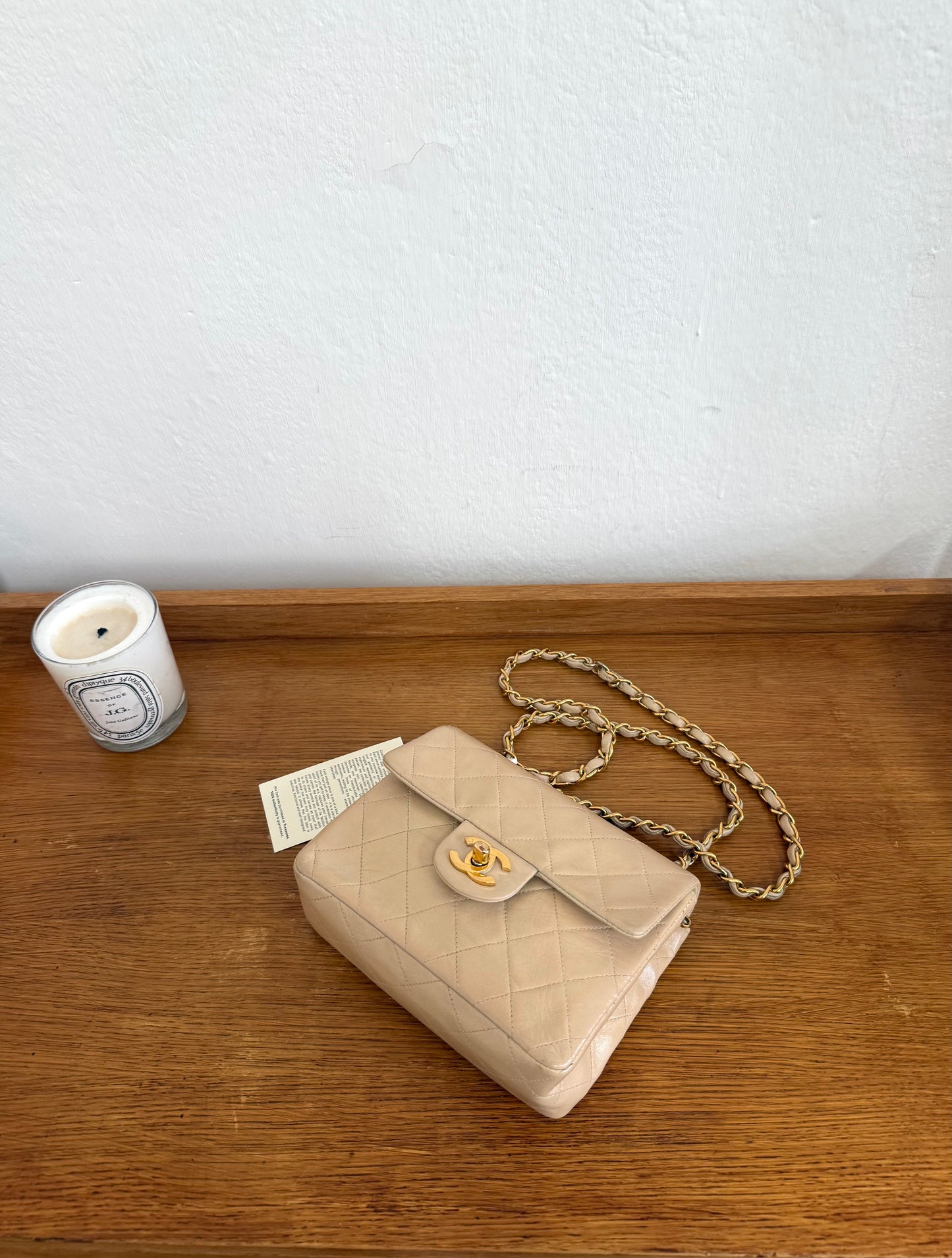CHANEL CLASSIC SINGLE FLAP BAG TWIST LOCK 24K GOLD