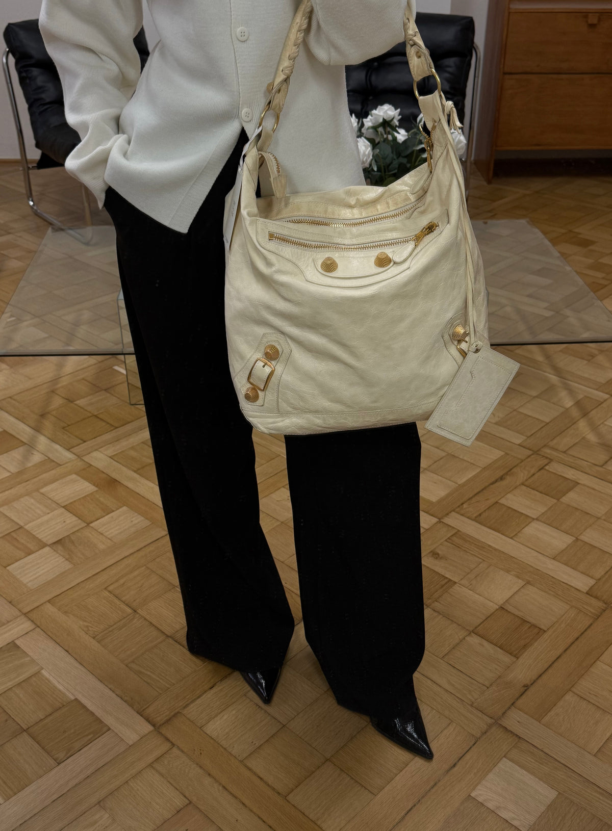 Vintage Balenciaga Day hobo bag ve světle žluté barvě, foto 4