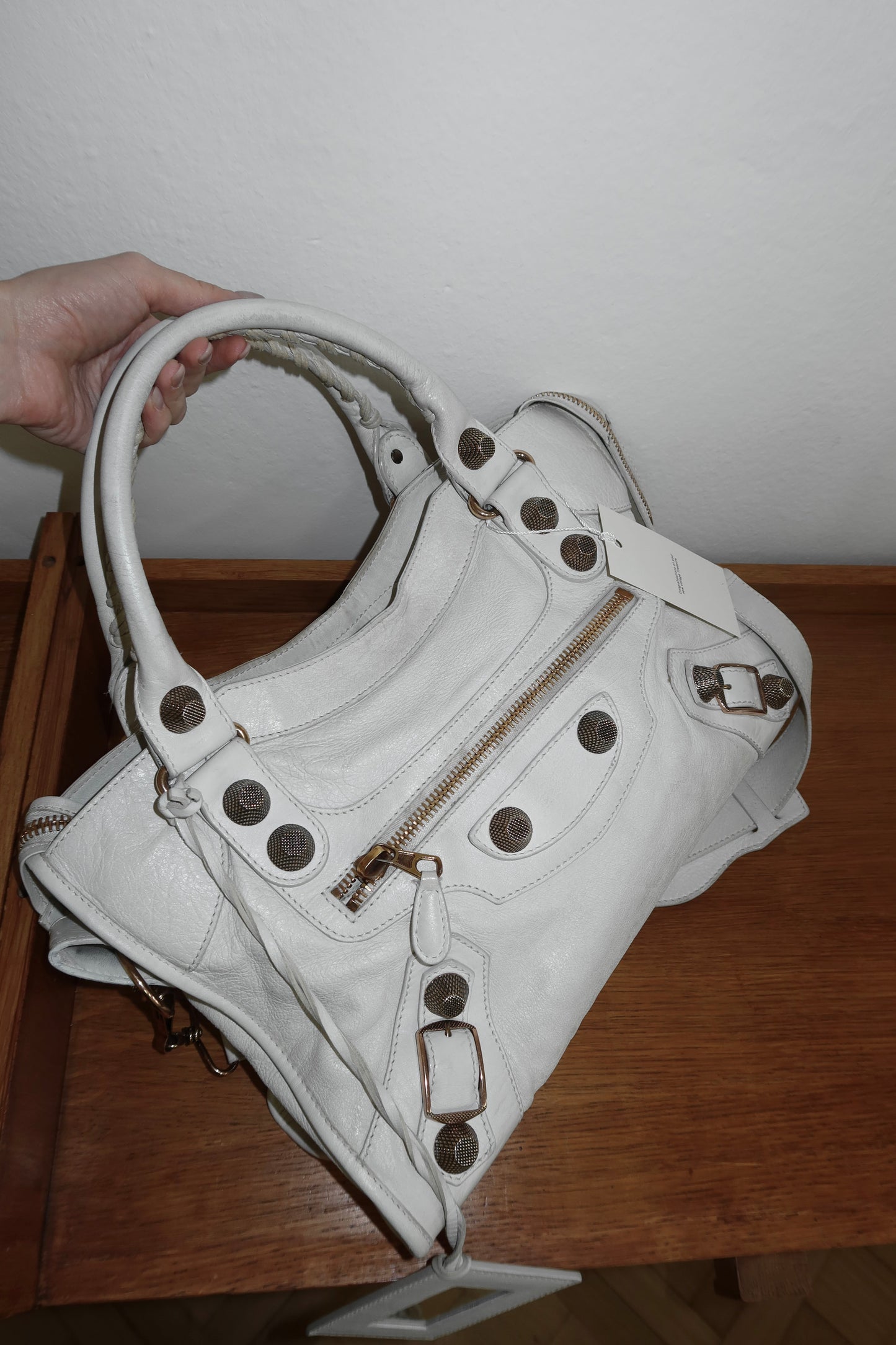 BALENCIAGA CITY BAG CREAM