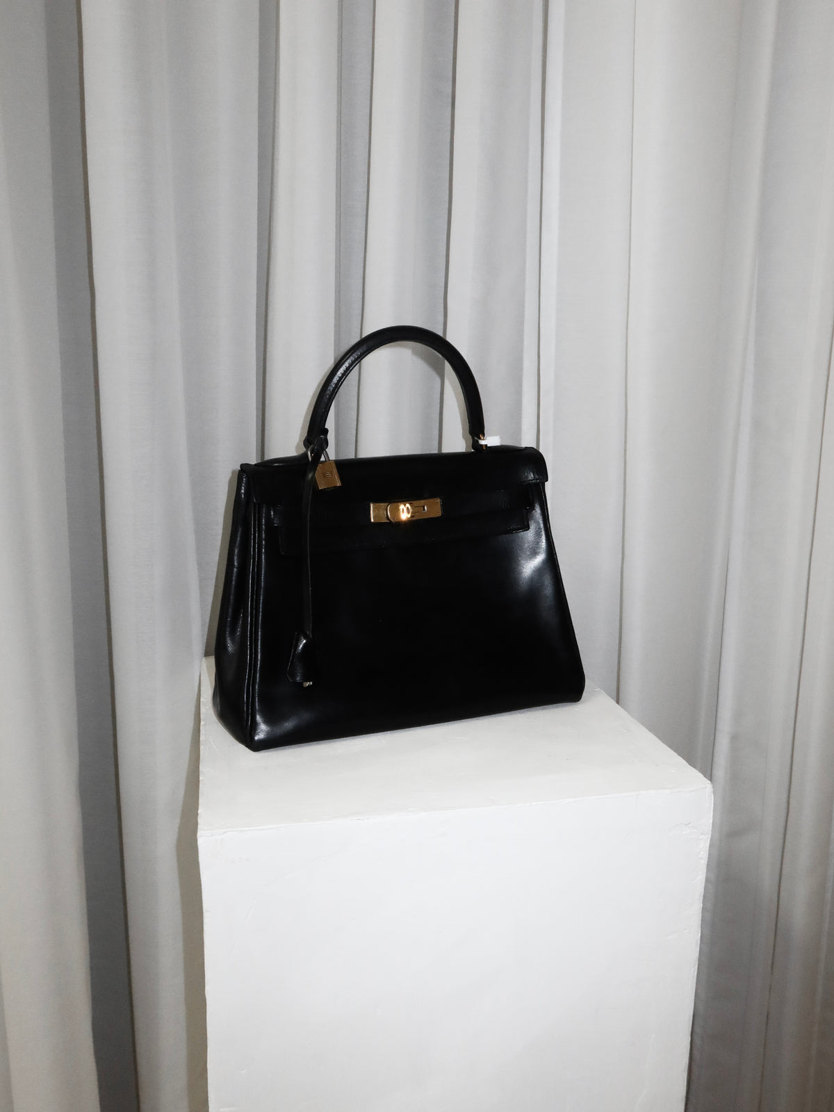 HERMES KELLY 28 BOX CALF BLACK 1959 O stamp