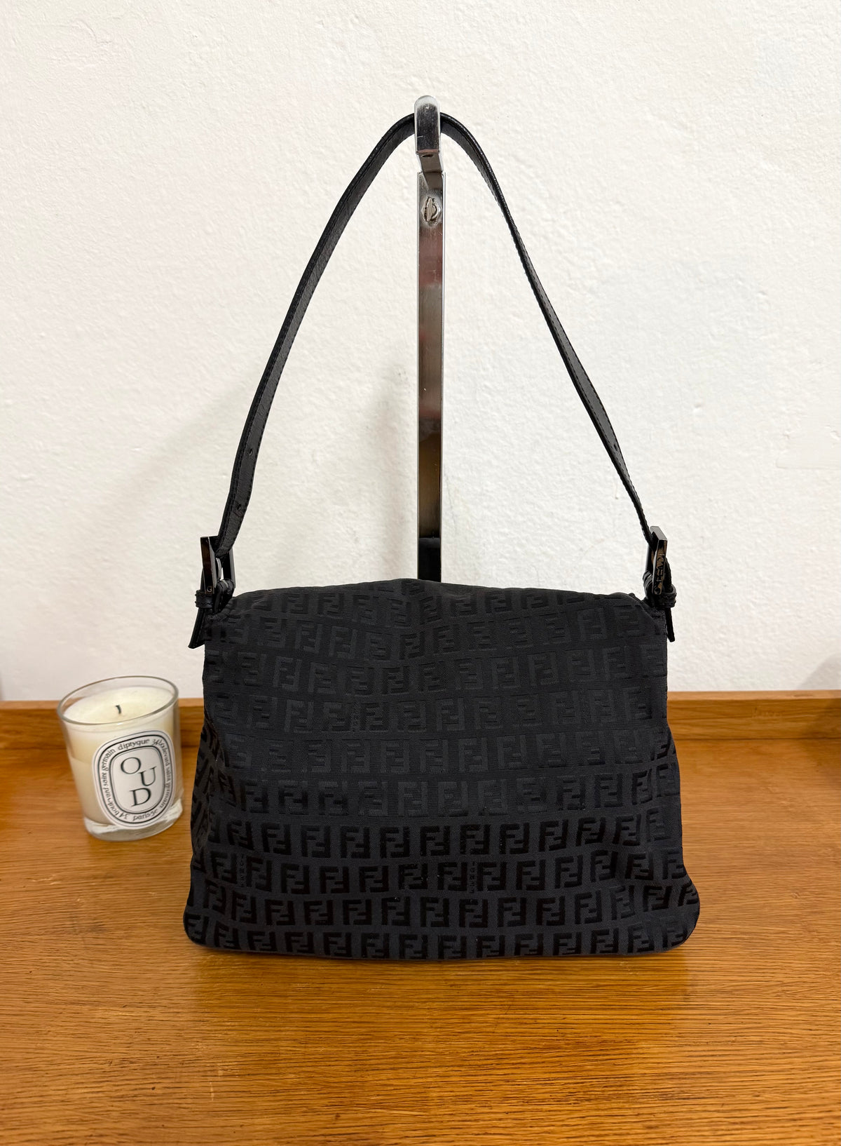 FENDI MAMMA BAGUETTE BAG