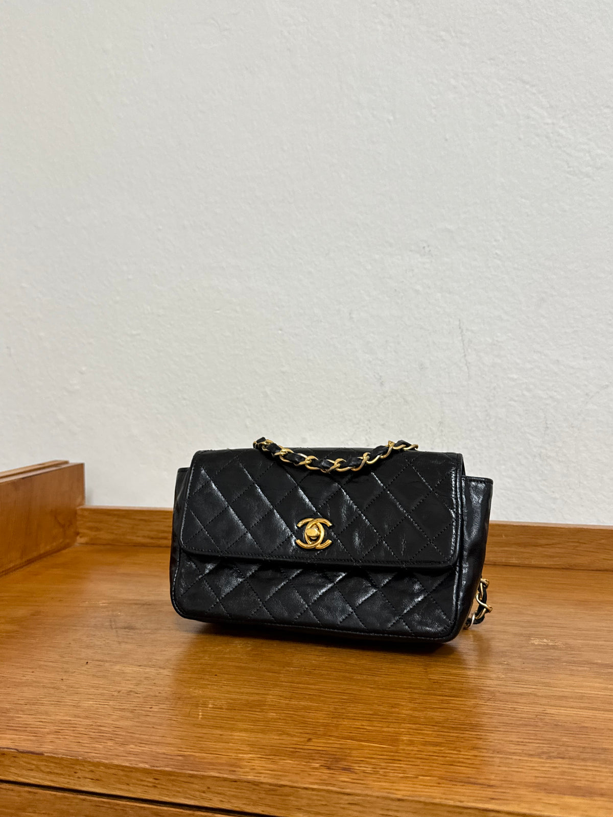 CHANEL MINI SINGLE FLAP CROSSBODY