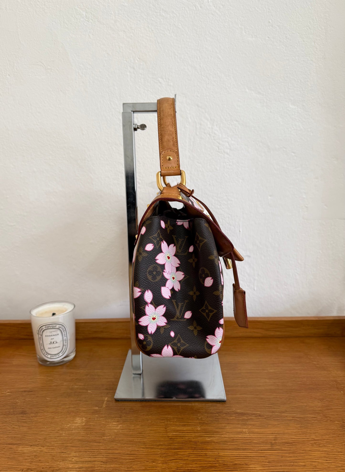 LV TAKASHI MURAKAMI CHERRY BLOSSOM SAC RETRO BOW