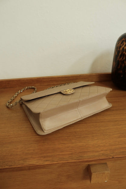CHANEL MOCHA LAMBSKIN SINGLE FLAP BAG
