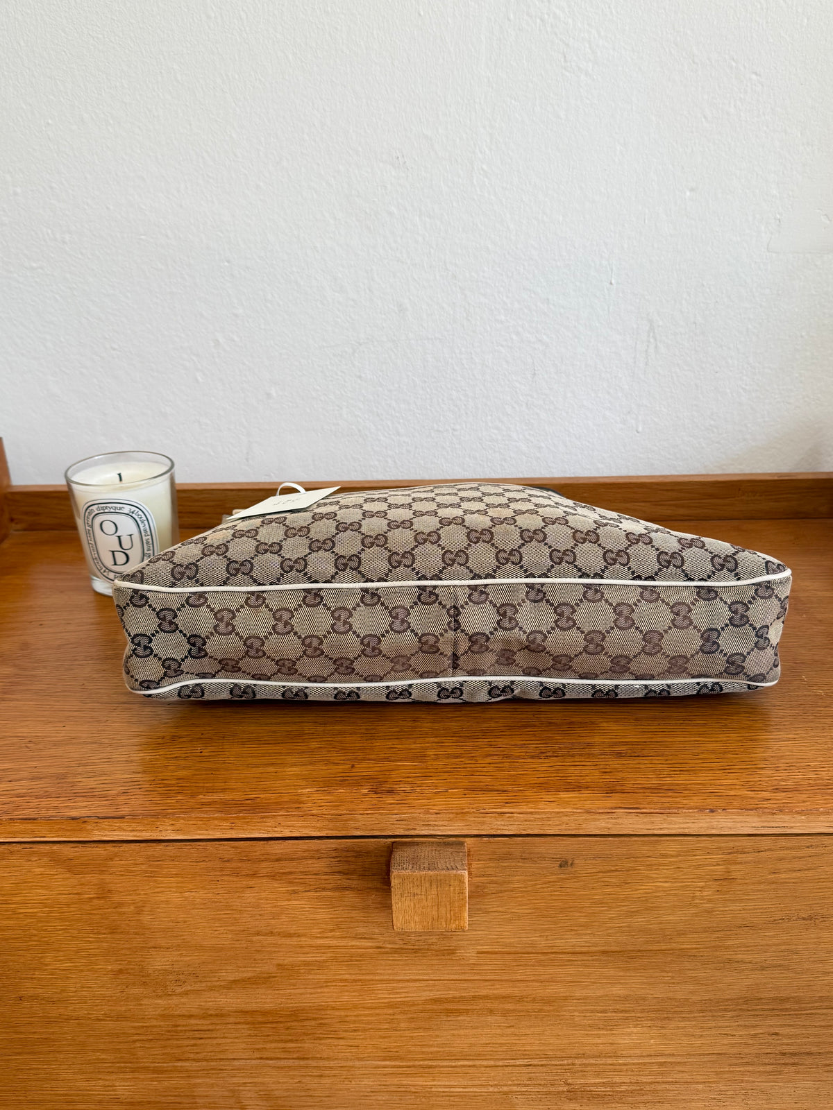 GUCCI GG MONOGRAM SHOULDER BAG