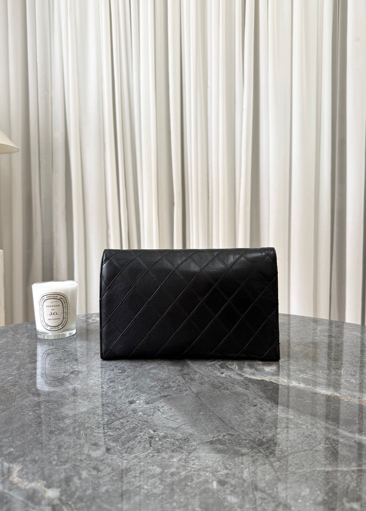 Chanel Single Flap z černé jehněčí kůže, CC twist lock, 24k zlatý hardware, foto 7