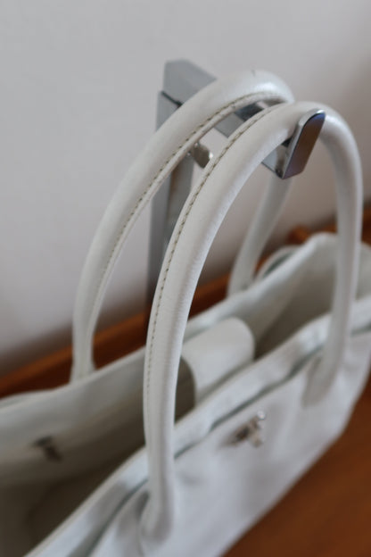 CHANEL EXECUTIVE TOTE BAG WHITE