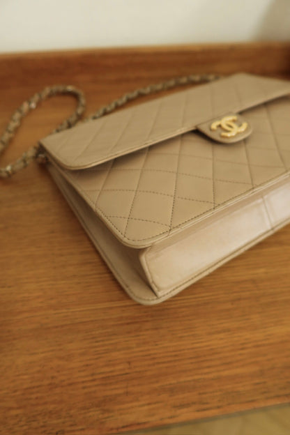 CHANEL MOCHA LAMBSKIN SINGLE FLAP BAG
