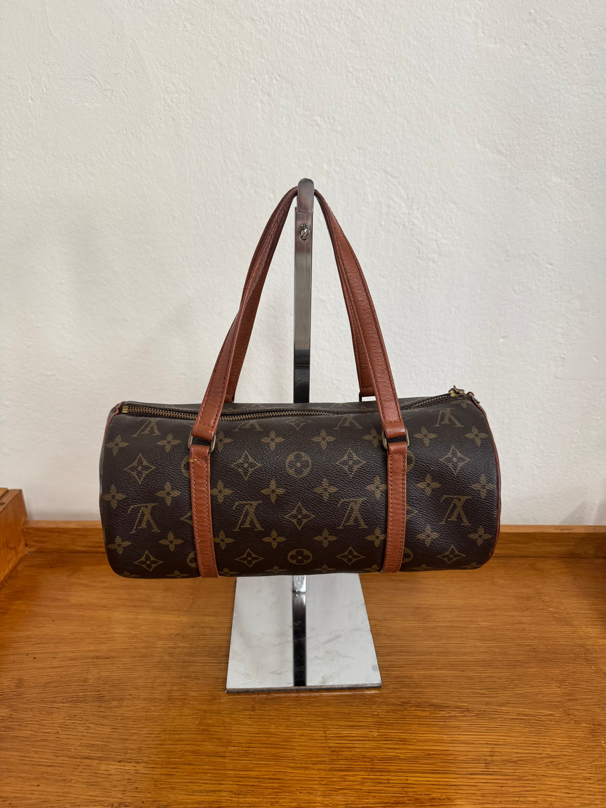 LV PAPILLON #1