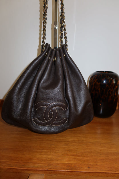 CHANEL DARK BROWN BUCKET BAG & POUCH