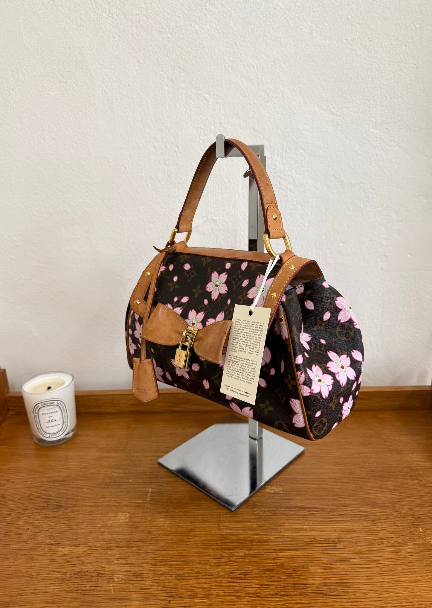 LV TAKASHI MURAKAMI CHERRY BLOSSOM SAC RETRO BOW