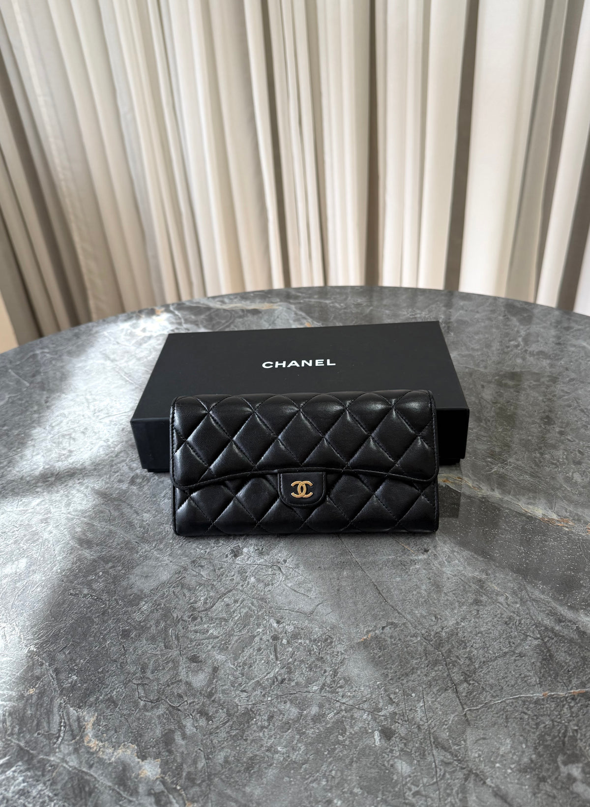 Chanel Large Classic Wallet Lambskin Gold HW